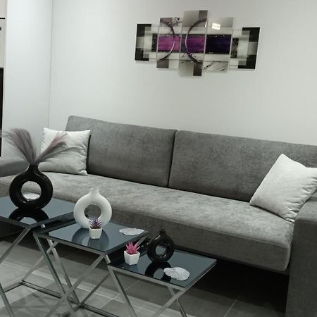 Km Luxury Apart Downtown 伊拉克利翁 外观 照片