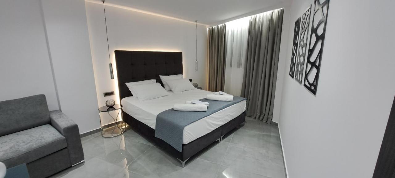 Km Luxury Apart Downtown 伊拉克利翁 外观 照片