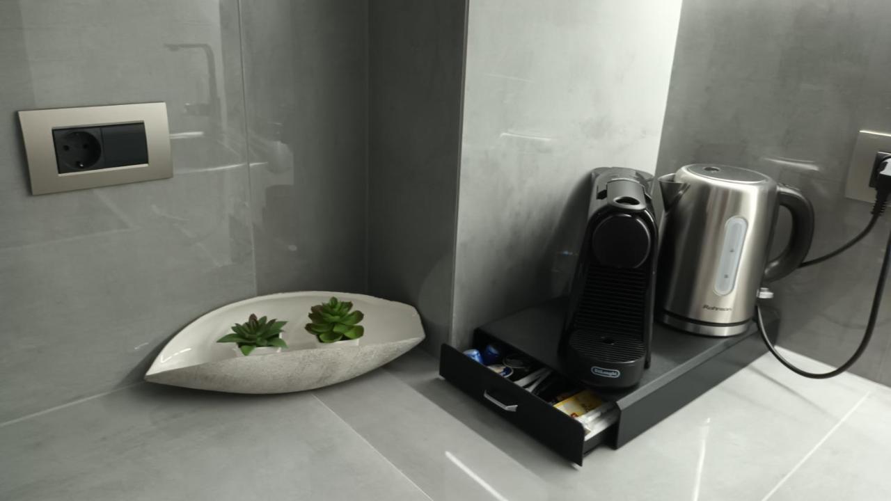 Km Luxury Apart Downtown 伊拉克利翁 外观 照片