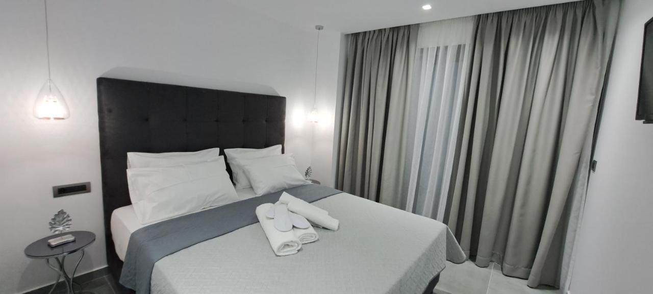 Km Luxury Apart Downtown 伊拉克利翁 外观 照片