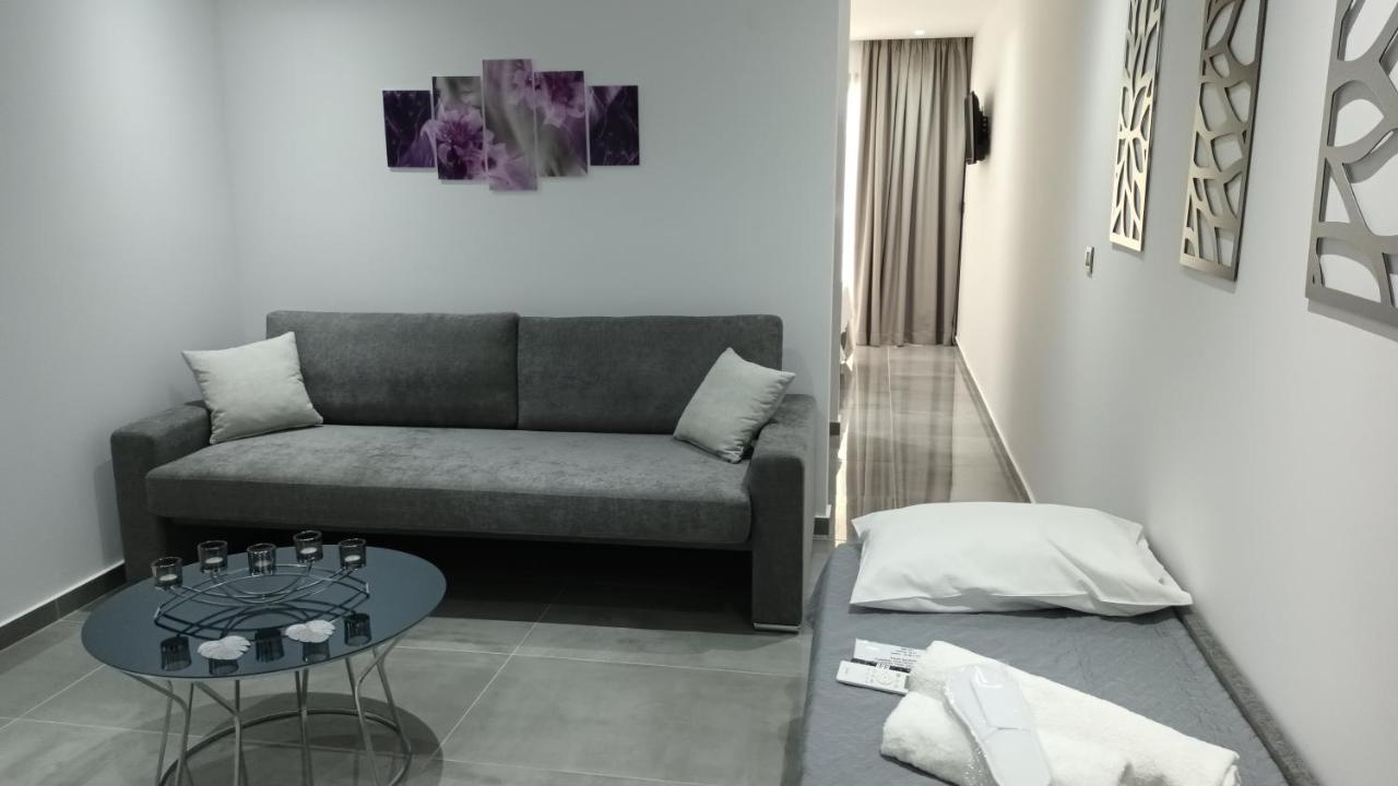 Km Luxury Apart Downtown 伊拉克利翁 外观 照片