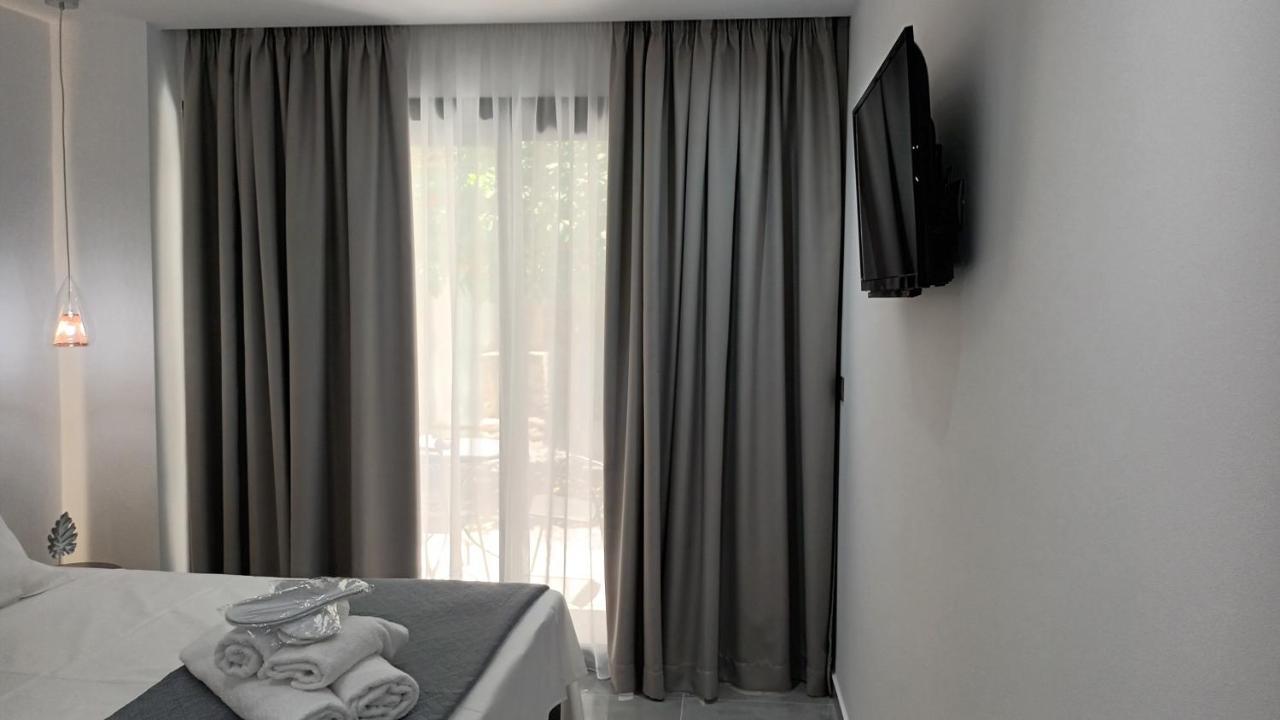 Km Luxury Apart Downtown 伊拉克利翁 外观 照片