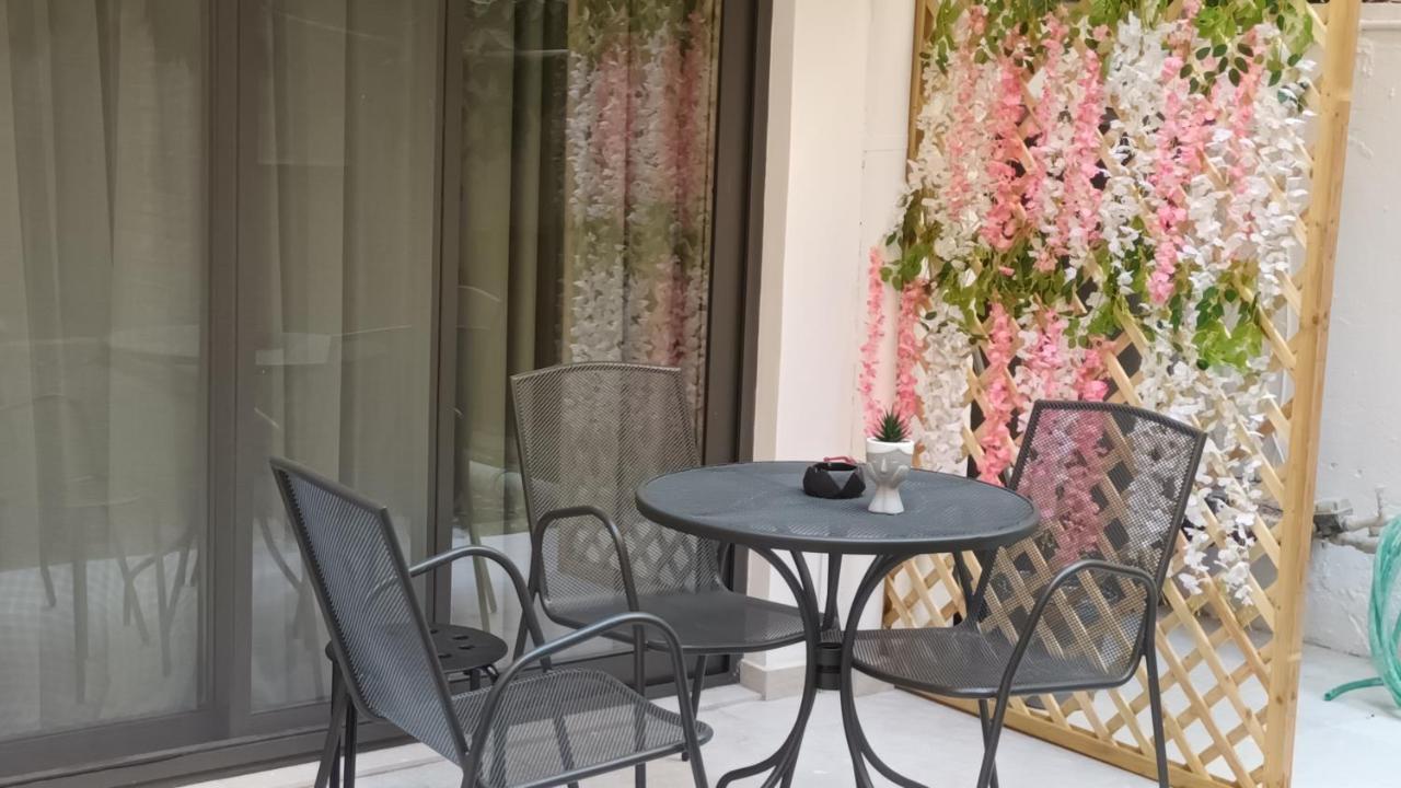 Km Luxury Apart Downtown 伊拉克利翁 外观 照片