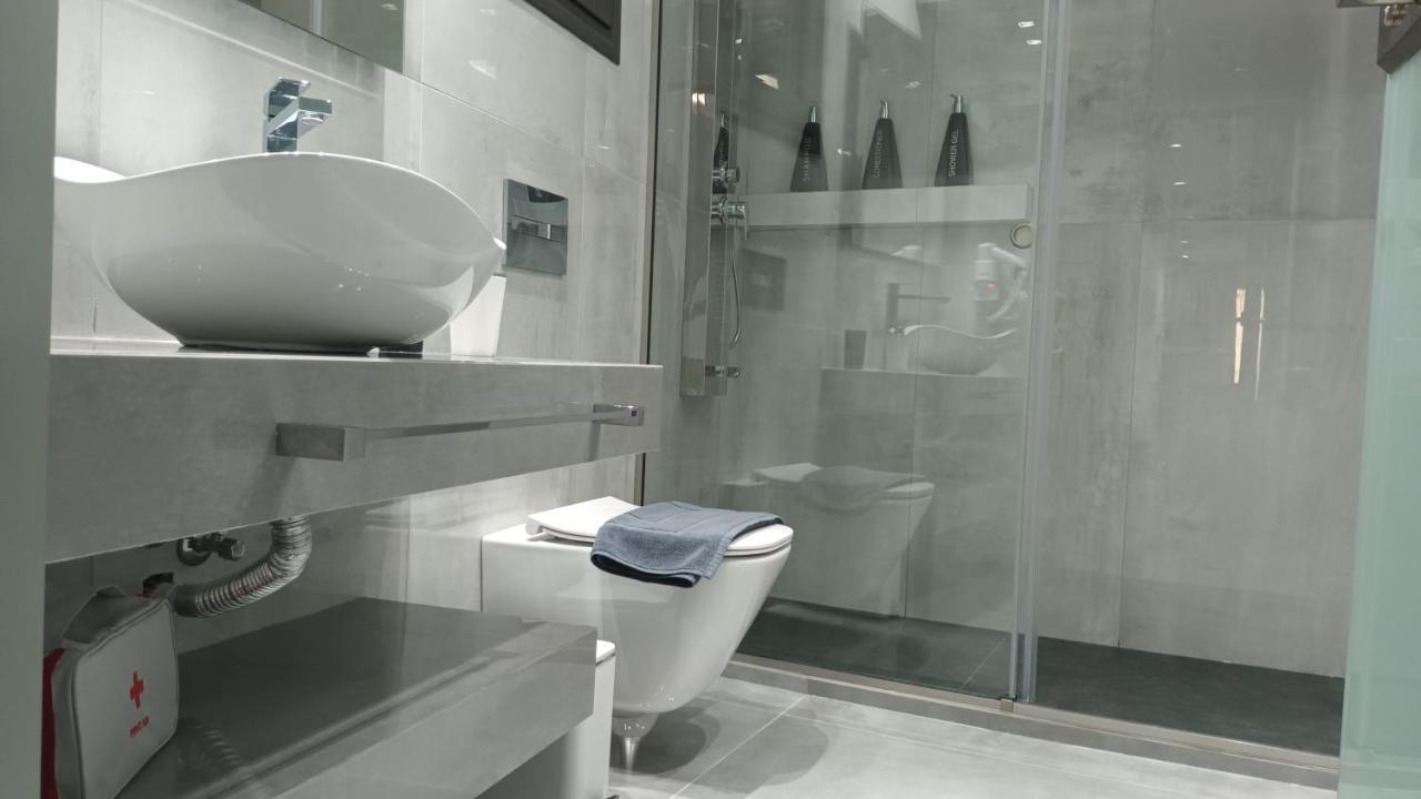Km Luxury Apart Downtown 伊拉克利翁 外观 照片