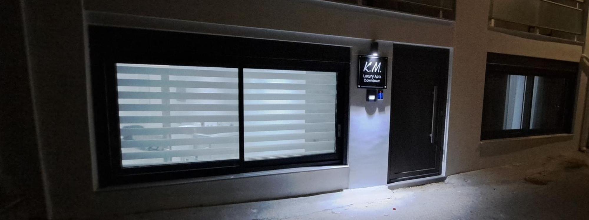 Km Luxury Apart Downtown 伊拉克利翁 外观 照片