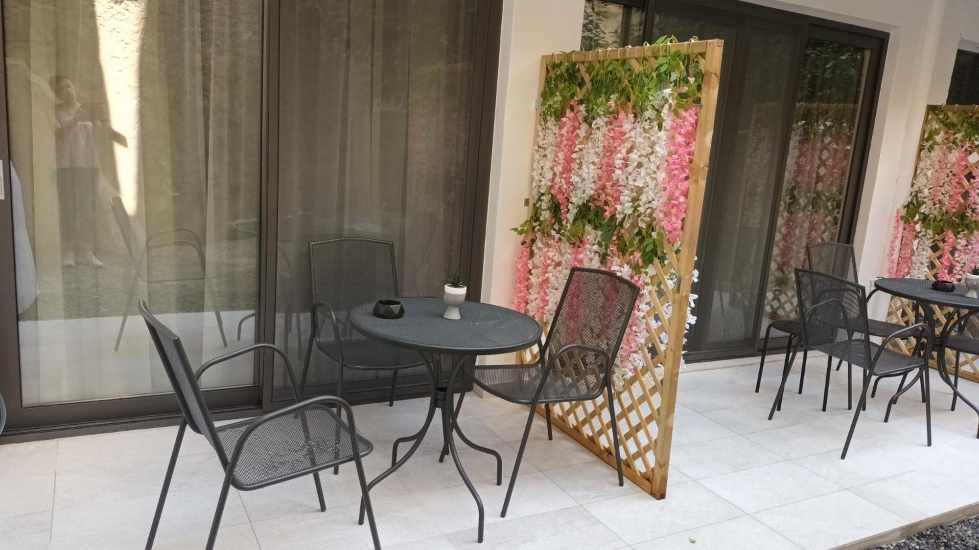Km Luxury Apart Downtown 伊拉克利翁 外观 照片