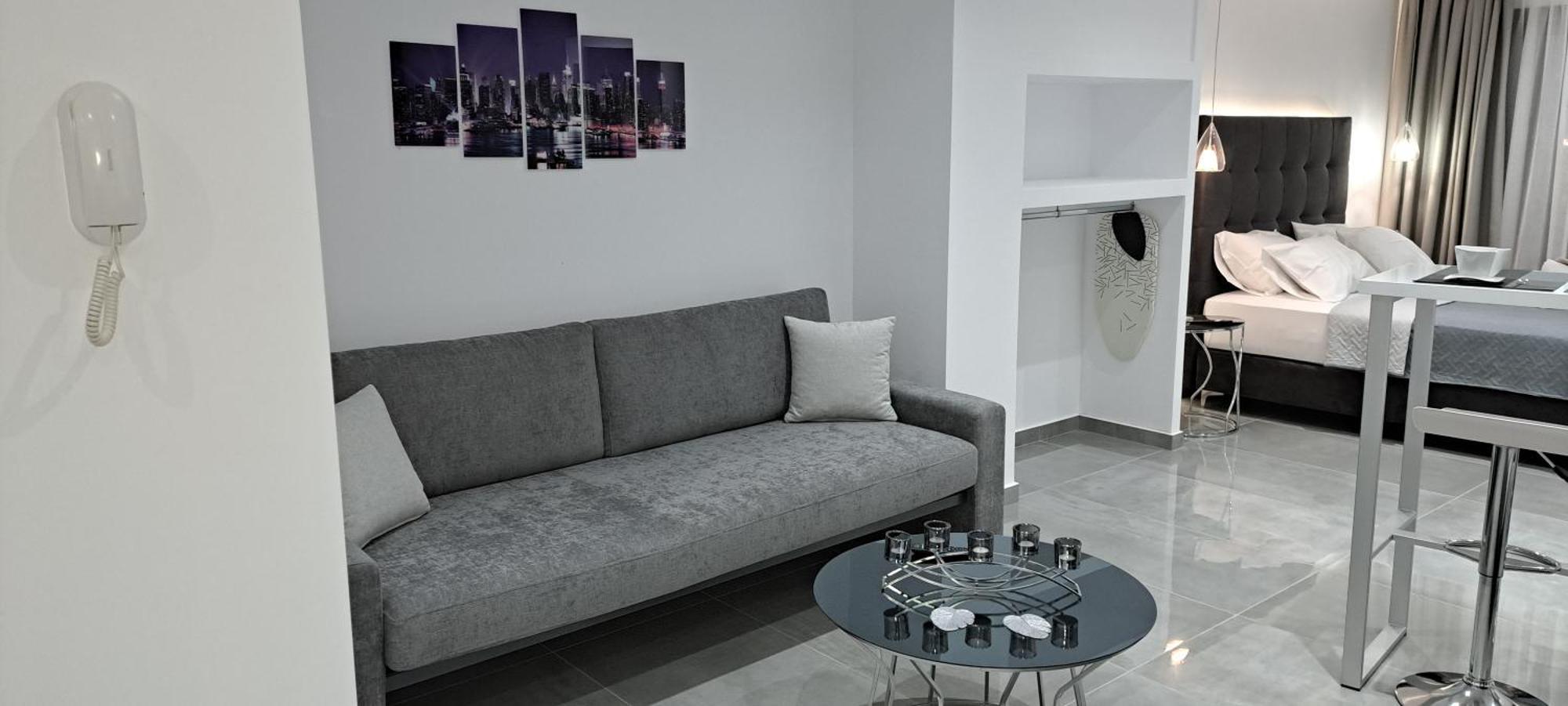 Km Luxury Apart Downtown 伊拉克利翁 外观 照片